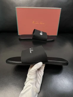 LORO PIANA Slides & Slippers Leather (Black) EU38-46 A8020260603179299