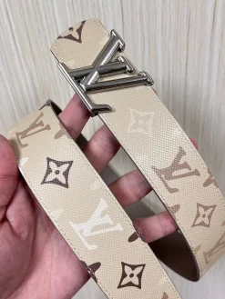 Alternative view of LV Belts Men A6020260603011779