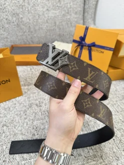 Alternative view of LV Belts Unisex A6020260603012579