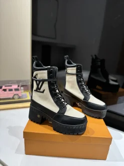 Alternative view of LV Boots & Booties Canvas-Leather (Black-White) EU35-41 B80202606031930129