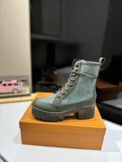 LV Boots & Booties Denim-Leather (Green) EU35-41 B80202606031932129