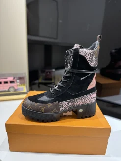 LV Boots & Booties Suede-Canvas (Black-Brown-Pink) EU35-41 B60202606031931119