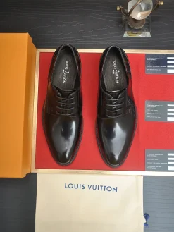 Alternative view of LV Formal Shoes Patent Leather (Black) EU38-45 B50202606031987119