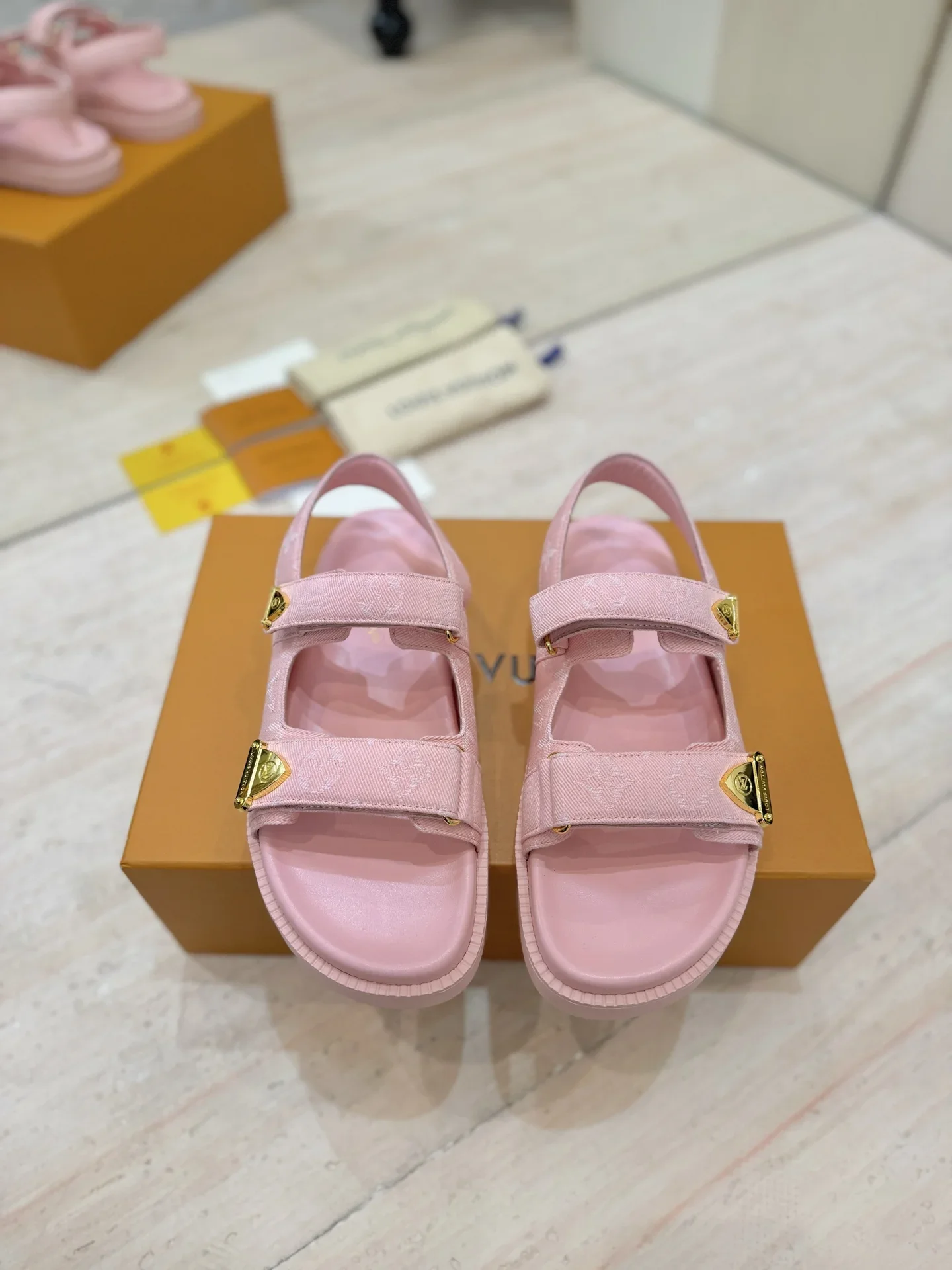 LV Sandals & Mules Canvas (Pink-Gold) EU35-39 C00202606032042129 - Image 7