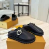 LV Slides & Slippers Leather (Black) EU35-45 B30202606032252109