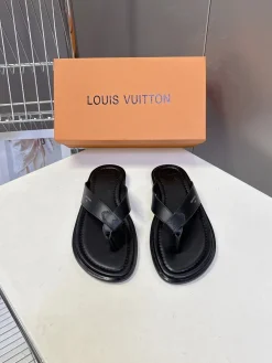 Alternative view of LV Slides & Slippers Leather (Black) EU39-44 A6020260603225489