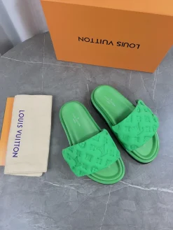 Alternative view of LV Slides & Slippers Rubber (Green-Yellow-Red-Blue) EU35-45 A5520260603218189