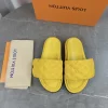 LV Slides & Slippers Rubber (Green-Yellow-Red-Blue) EU35-45 A5520260603219989
