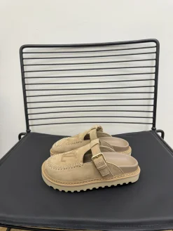 Alternative view of LV Slides & Slippers Suede (Beige) EU35-40 B50202606032283119