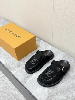 LV Slides & Slippers Suede (Black) EU35-41 B50202606032290119