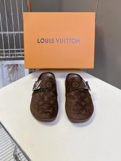 Alternative view of LV Slides & Slippers Suede (Brown) EU39-45 B40202606032297109