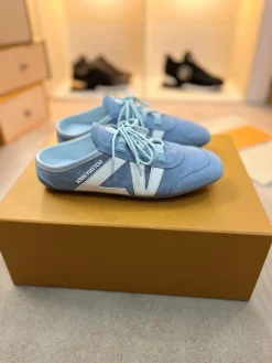 LV Slides & Slippers Suede (Light Blue-White) EU35-42 B70202606032300119