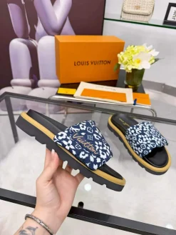 LV Slides & Slippers Textile-Rubber (Navy-White-Black-Tan) EU35-46 A6020260603214889