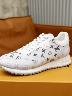 LV Sneakers & Trainers Canvas-Leather (White-Grey) EU39-44 C40202606033350139