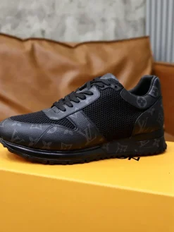 LV Sneakers & Trainers Canvas-Mesh (Black) EU39-44 C40202606032336139