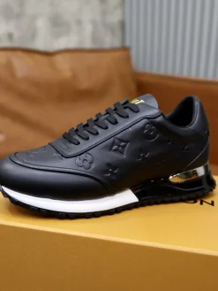 LV Sneakers & Trainers Leather (Black-White-Gold) EU39-44 C40202606033322139