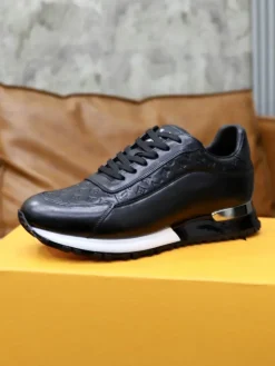 LV Sneakers & Trainers Leather (Black-White-Silver) EU39-44 C60202606033323149