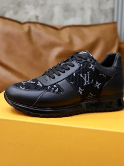 LV Sneakers & Trainers Leather-Mesh (Black-White) EU39-44 C50202606032384149