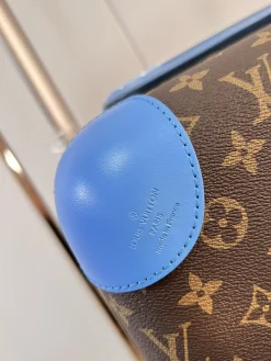 Alternative view of LV Suitcases 35x23x55cm A000202606230060309