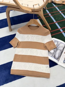 LV Sweaters & Knitwear Wool (Brown-White) S-M-L C25202606010958139