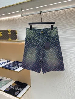 LV Trousers & Shorts Denim (Blue-Yellow-Pink) 30-33 B65202606130733129