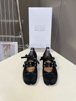 Alternative view of MAISON MARGIELA Flats & Loafers Satin (Black) EU35-40 B80202606032423129