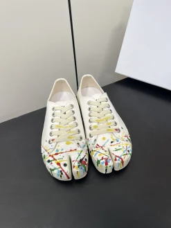 Alternative view of MAISON MARGIELA Sneakers & Trainers Canvas (White-Multi) EU35-44 B80202606032445129