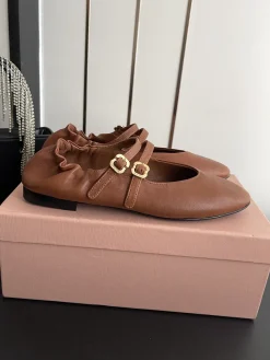 MIU MIU Flats & Loafers Leather (Brown) EU35-40 B80202606032461129