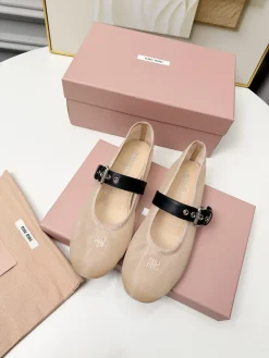 MIU MIU Flats & Loafers Textile-Leather (Beige-Black) EU35-40 B0020260603246399