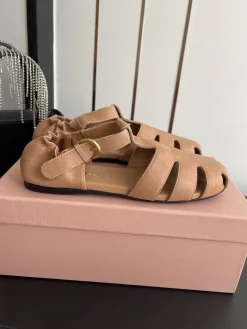 MIU MIU Sandals & Mules Leather (Beige) EU35-41 B60202606032487119