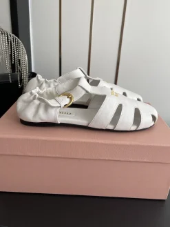 MIU MIU Sandals & Mules Leather (White-Gold) EU35-41 B60202606032497119