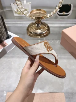 MIU MIU Slides & Slippers Canvas-Leather (White-Brown) EU35-41 B30202606032505109