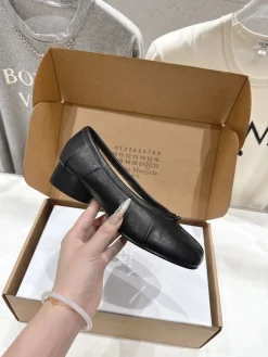 MM6 Flats & Loafers Leather (Black) EU35-40 C30202606032557139