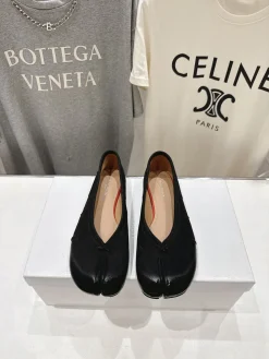 Alternative view of MM6 Flats & Loafers Leather (Black) EU35-42 C00202606032558129