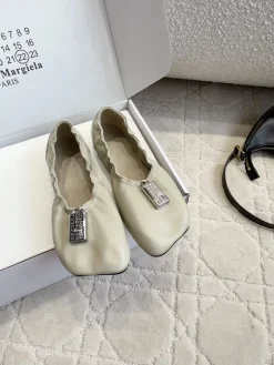 Alternative view of MM6 Flats & Loafers Leather (Light Green-Black) EU35-39 B60202606032562119