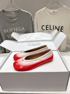 MM6 Flats & Loafers Leather (Red-White) EU35-42 C00202606032570129