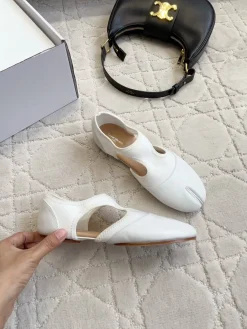 MM6 Flats & Loafers Leather (White) EU35-39 B40202606032565109