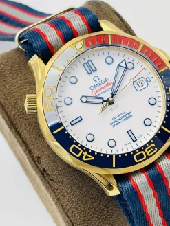 Alternative view of OMEGA Seamaster Automatic 2537 (White Dial) 42mm A550202606040354509