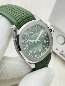 Alternative view of PATEK PHILIPPE Nautilus Automatic 5167, 5168 (Green Dial) 40mm A600202606040264519