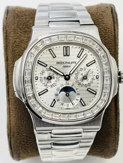 Alternative view of PATEK PHILIPPE Nautilus Automatic 57401G-001 (White Dial) 40mm A800202606040321579