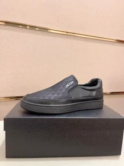 PRADA Flats & Loafers Leather (Black) EU38-44 B0020260603261799