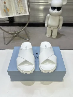 Alternative view of PRADA Slides & Slippers Rubber (White) EU35-40 B10202606032829109