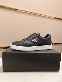 PRADA Sneakers & Trainers Leather (Black-White) EU38-44 B10202606032870109