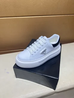 PRADA Sneakers & Trainers Leather (White-Black) EU38-44 B80202606032976129
