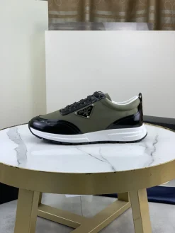PRADA Sneakers & Trainers Nylon-Leather (Green-Black-White) EU38-44 C30202606032964139