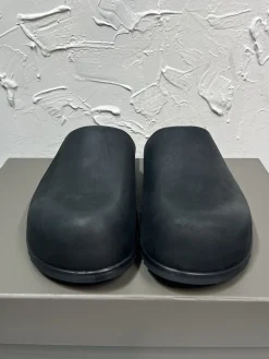 Alternative view of RICK OWENS Slides & Slippers Rubber (Black) EU39-46 B90202606033016129