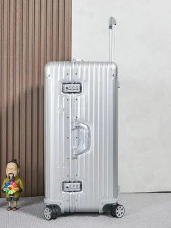 Alternative view of RIMOWA Suitcases 33inch A000202606230014309