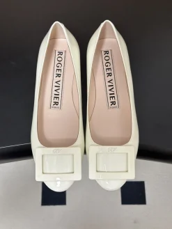 Alternative view of ROGER VIVIER Flats & Loafers Patent Leather (White) EU35-39 B90202606033025129