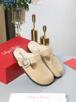 ROGER VIVIER Slides & Slippers Suede (Beige-Black) EU35-41 B30202606033037109