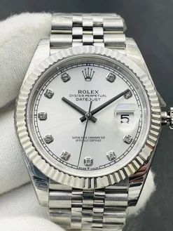Alternative view of ROLEX Datejust Automatic (Silver Dial) 41mm A800202606040541579